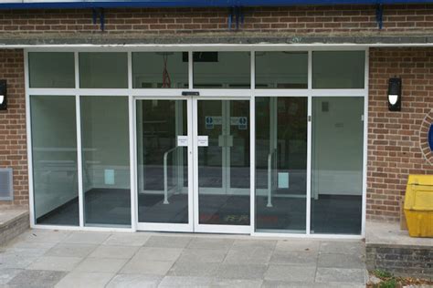 aluminium shopfront fabrications